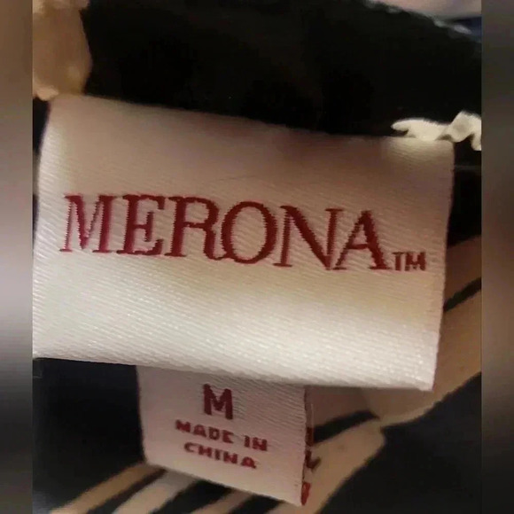 MERONA Black Floral Tank Top, size Medium - Picture 3 of 3